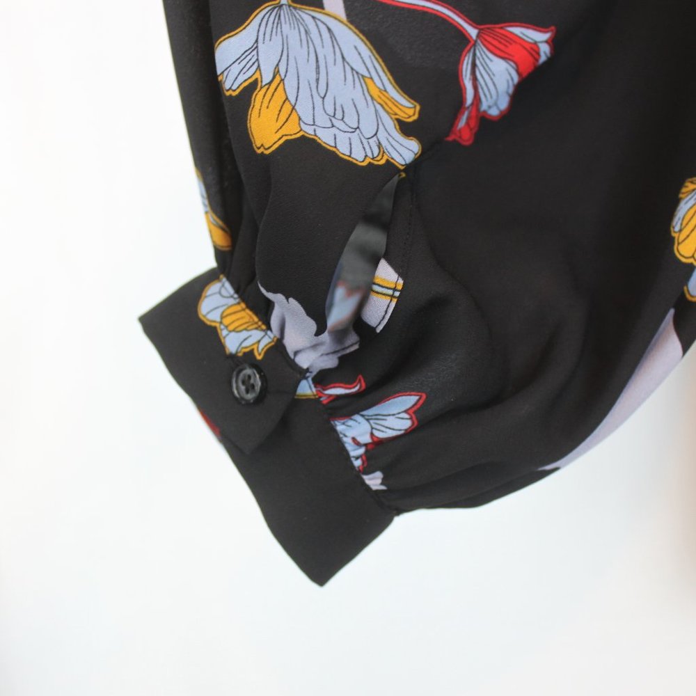 Who What Wear Large Black Floral Sheer Button Down Long Sleeve Blouse - Picture 5 of 12